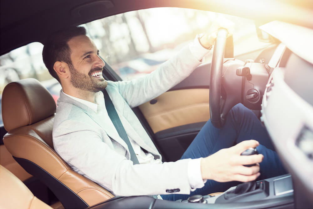 man use car to make cash fast