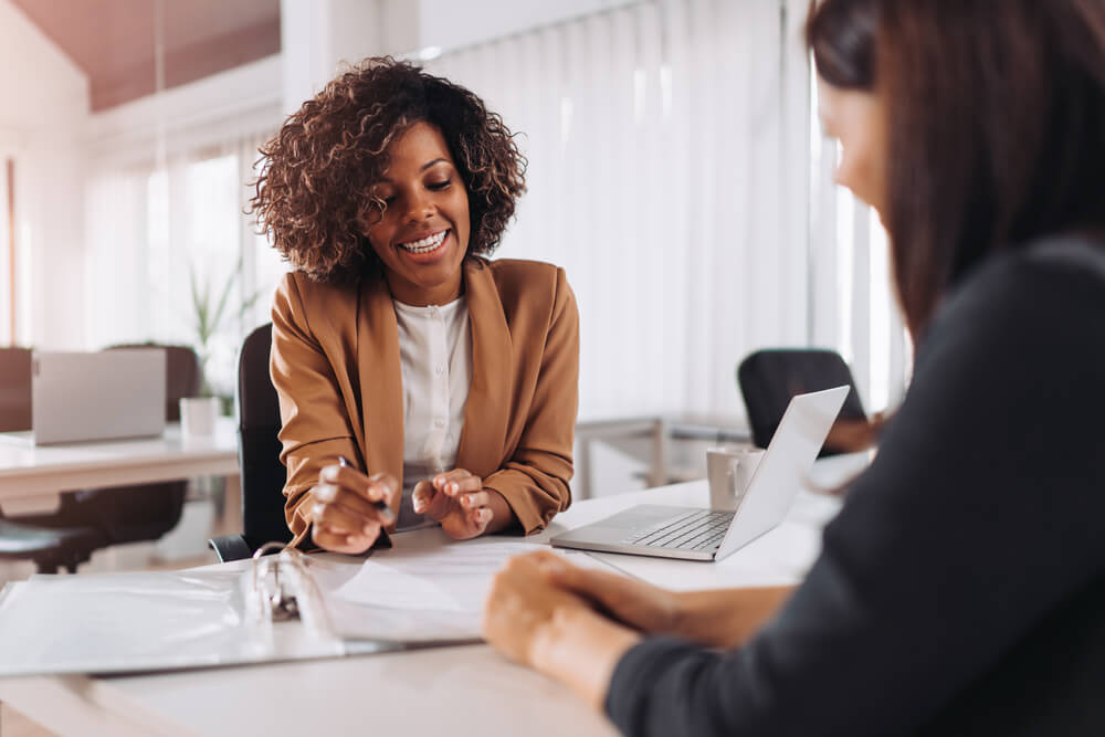 person learning about paying off a loan early