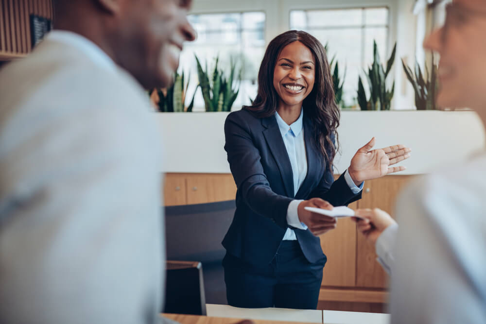 friendly payday advance staff