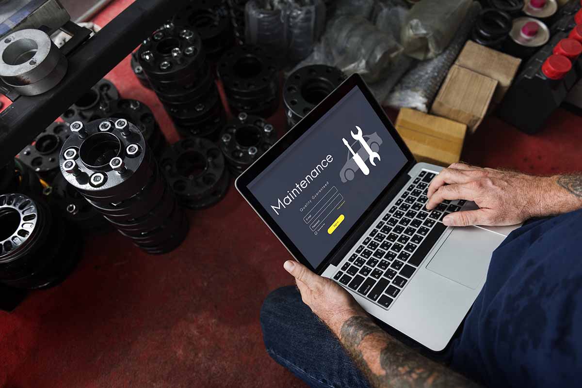 checking car maintenance tips online