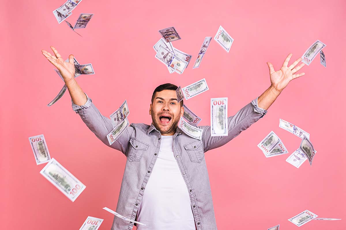 man with cash from title equity loan