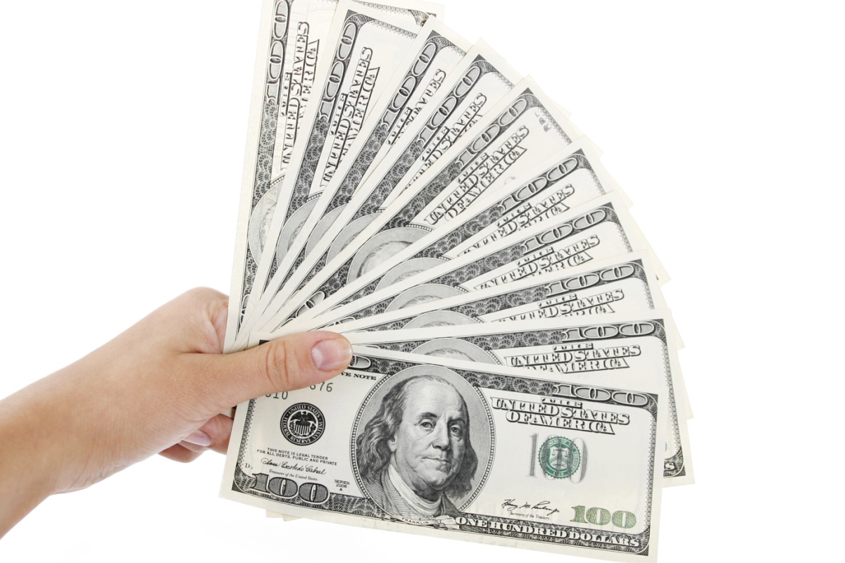 holding cash from fast payday loans in Florida