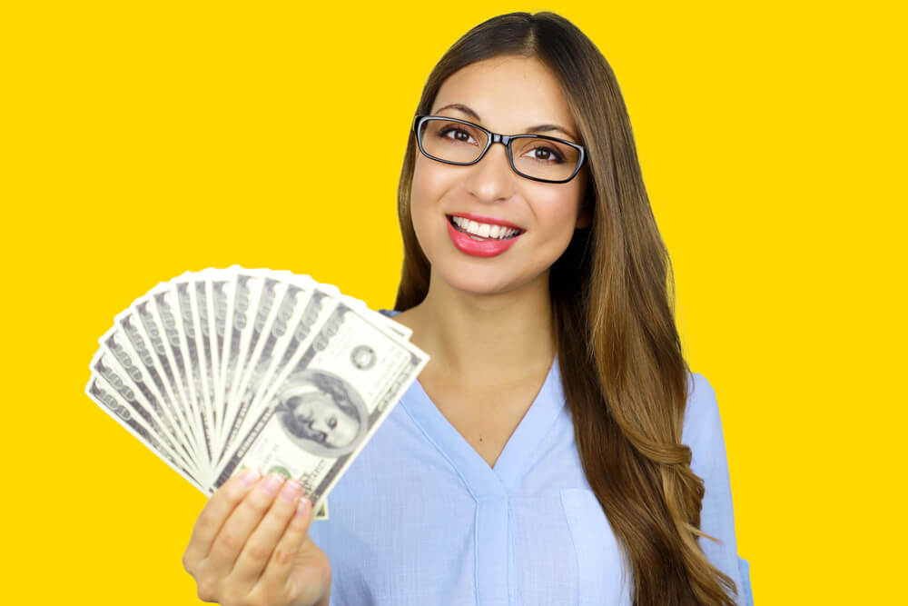 woman with payday loan