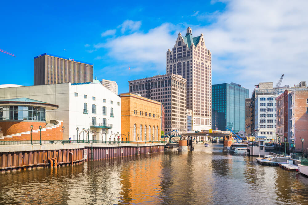 river in milwaukee