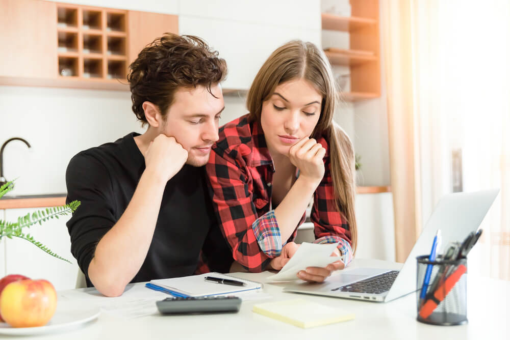 Couple going over budget from online title loan in Kitchen