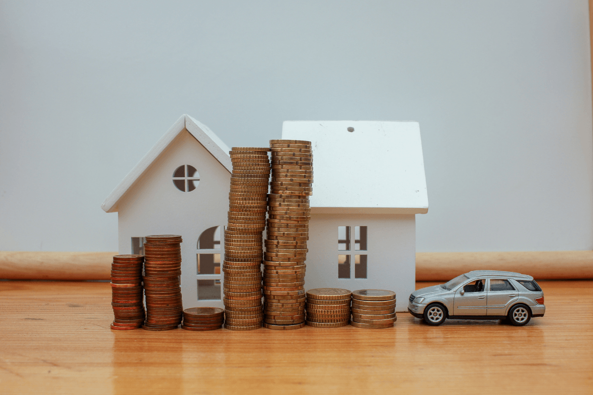 toy, car, and, house with coins from Wisconsin title loan