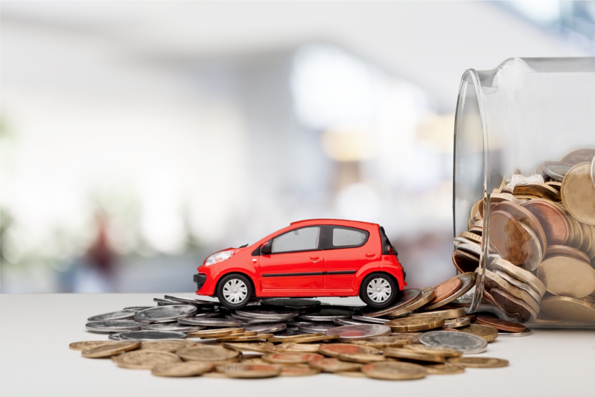 toy car and money from title loan in South Carolina